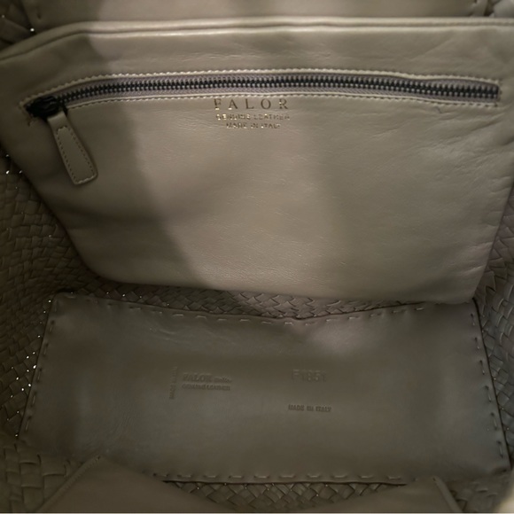 Falor Made in Italy Leather Woven Bag in Neutral Taupe Color. - Picture 10 of 17